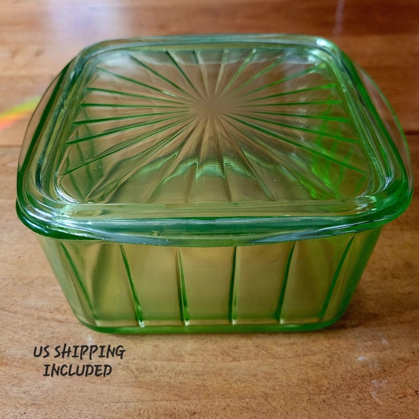 Refrigerator Box with Lid Green Depression Glass Ribbed 6 Inch Container 1930s Vintage FREE SHIPPING