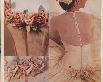 Vogue Bridal Accents Dinero/Bolsa de regalo, Accesorios para el cabello, Vestido de novia Acentos florales, Ramillete, Almohada de anillo Patrón de talla única 7009