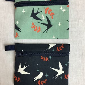 Algodón orgánico Swallow Bird Zipper Coin Purse, estuche para tarjeta de crédito, bolsa para auriculares, soporte para reproductor de música