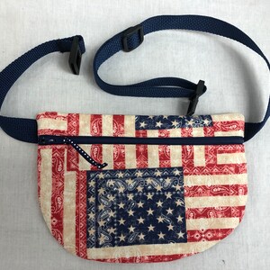 Patriottische platte rits taille pack, fanny pack, festival tas, billentas, heup pouch