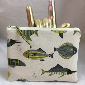 Beautiful Fish Medium padded Zipper Pouch, Organizer Bag, Cosmetic Bag, Travel Pouch