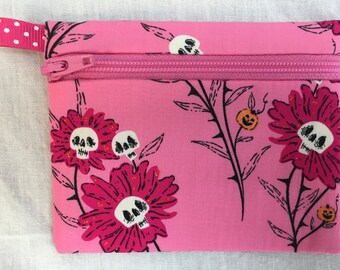 Halloween Blooms Flat Zipper Coin Purse, Credit Card Wallet, AirPod Case, Pocket Coin Purse