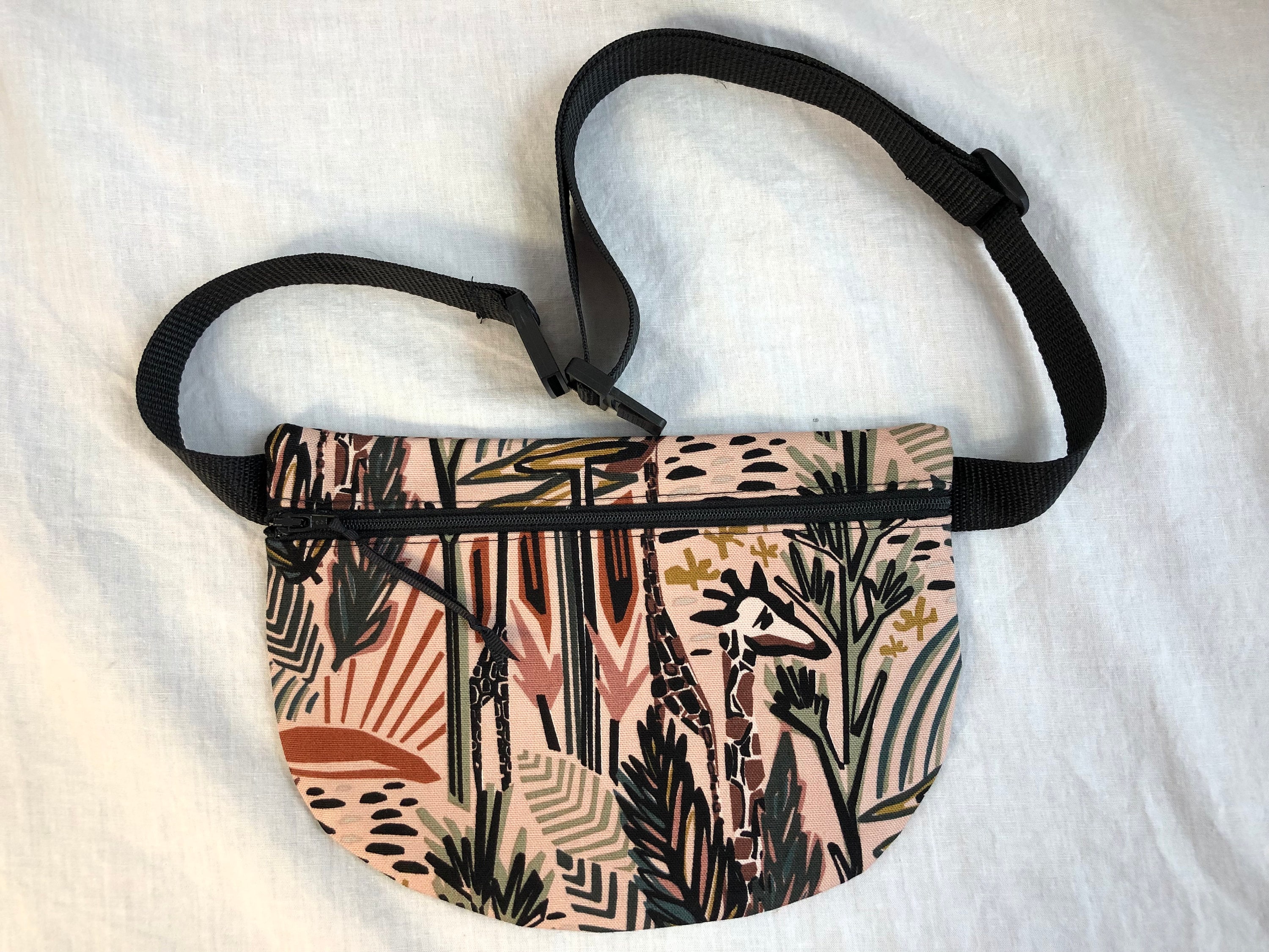 Under One Sky Giraffe Waist Pack, Fanny Pack, Festival Bag, Hip
