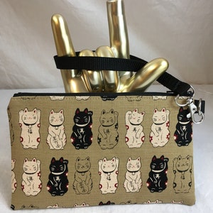 Lucky Cat, Maneki Neko Padded Wristlet Phone Case, Wristlet Purse, Cell Phone Wristlet