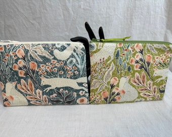 Bolsa con cremallera acolchada mediana Fox, bolsa cosmética Fox, bolsa de viaje Fox, bolsa para gadgets Fox