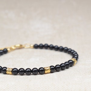Pulsera de turmalina negra / Pulsera con capas de piedras preciosas negras / Regalo de turmalina para mujer