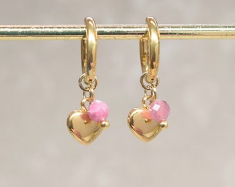 Roze en gouden hart oorbellen | Toermalijn oorbellen | RVS huggie oorringen | Cadeau voor vriendin