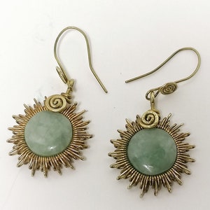 Earrings sun bright jade brass image 1