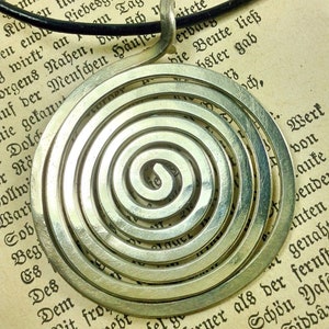 Large hammered spiral pendant Neusiber "eternity"