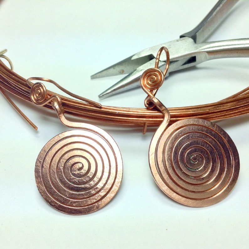 Earrings Copper Spiral the spiral image 4