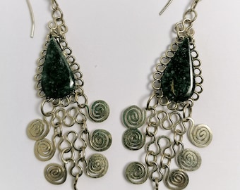 Earrings with jade long filigree nickel silver
