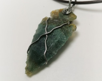 Arrowhead pendant jade
