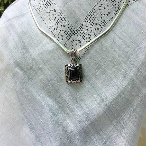 Sterling Silver Pendant With Onyx