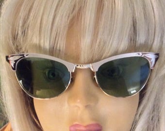 Vintage Cat Eye Sunglasses Readers 1960s