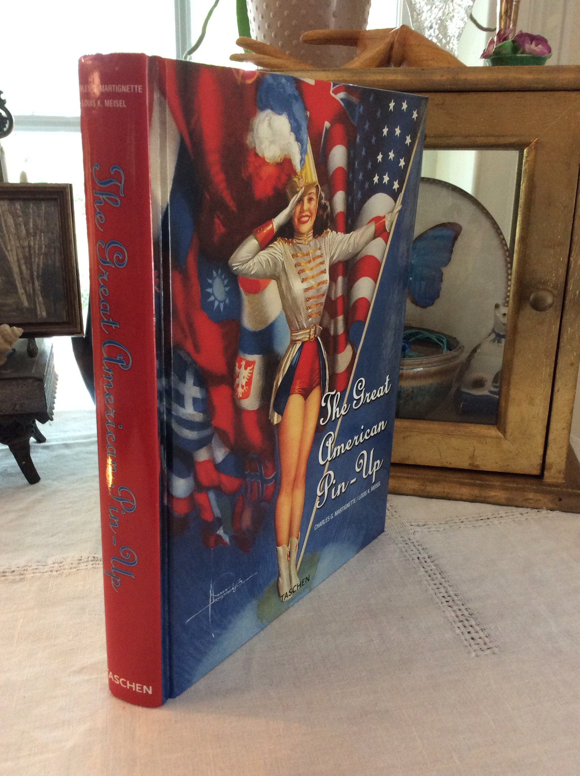 Photos of American Pin-up Girls, the Great American Pin-up