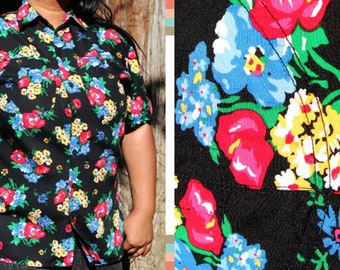 Vintage Short Sleeve Black Button Up Floral