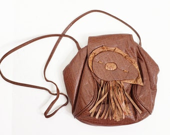 Vintage 70s 80s Brown leather fringe bag