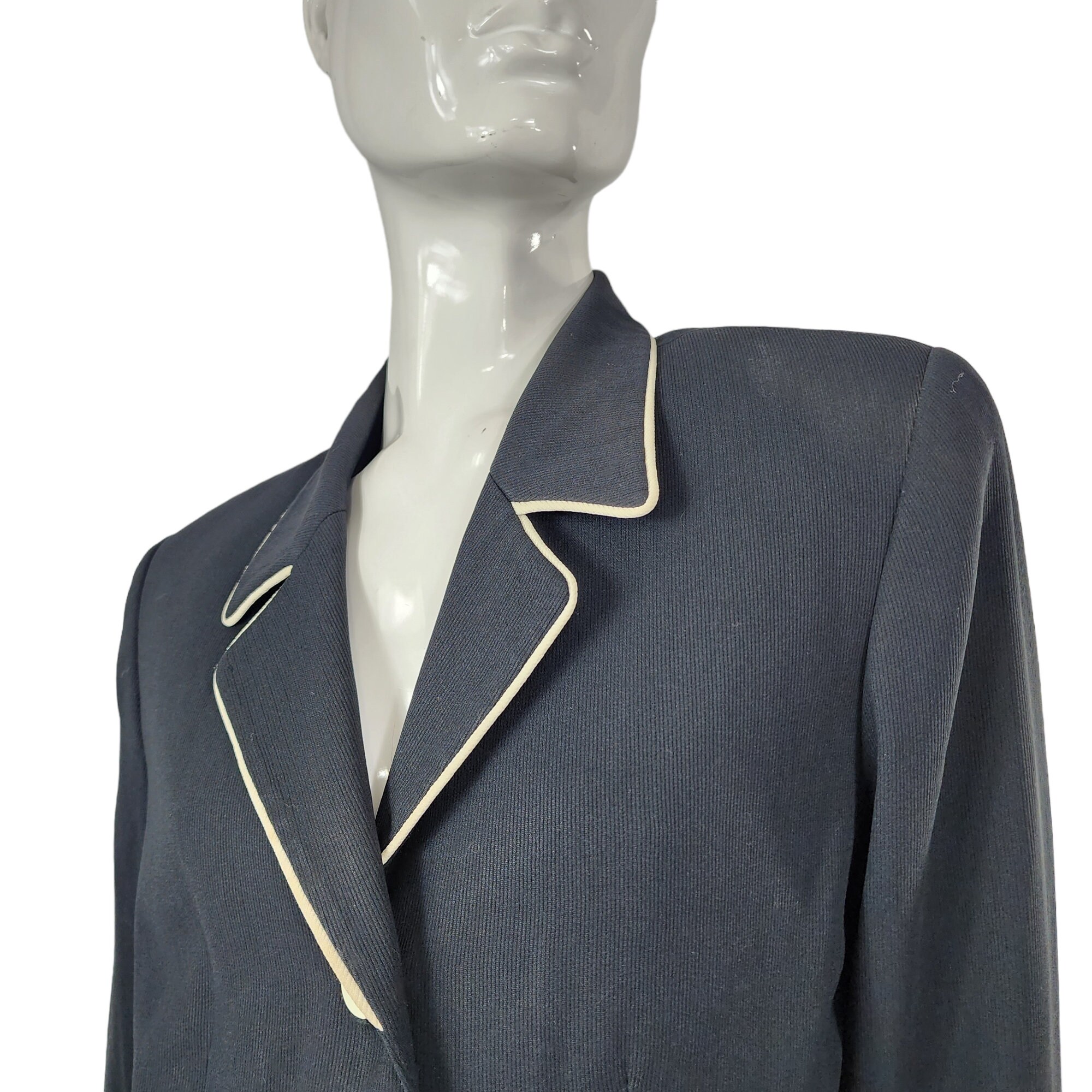 Black blazer clearance with white trim