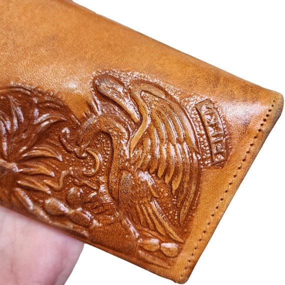 Vintage 70s tan leather tooled wallet Mexico - image 7