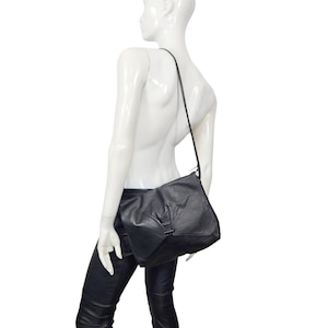 Vintage Contessa Black Soft Leather Shoulder Bag
