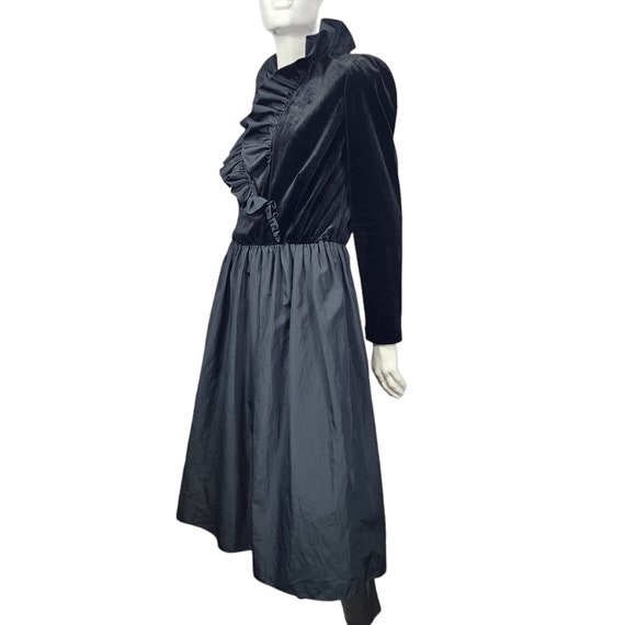 Vintage Black Ruffled Velvet Dress - image 6