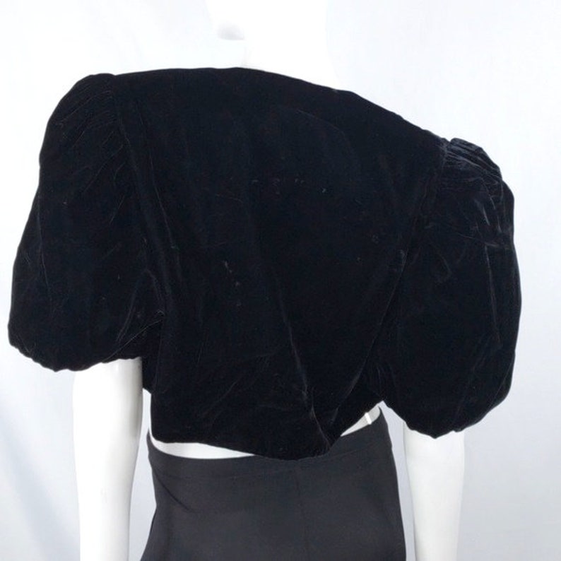 Black Velvet Cropped Poofy Shoulders Jacket L by Positively | Etsy