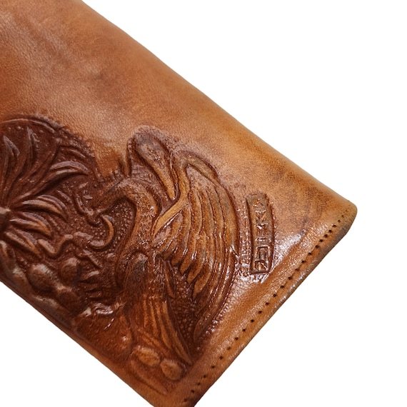 Vintage 70s tan leather tooled wallet Mexico - image 4