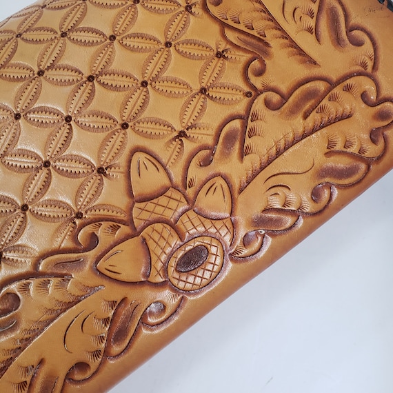 Vintage Tan Tooled 60s 70s Leather handbag - image 5