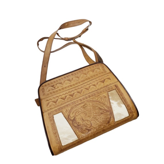 Vintage 60s tan tooled leather handbag