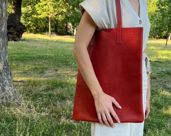 Große Totebag Karl aus rotem Leder Handtasche Ledertasche klassisch Lederbeutel