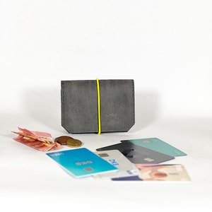 Mini Leder Portemonnaie Isaac in Grau, minimalistisch, Geldbeutel, Geldbörse, Wallet, Münzfach, handmade, unisex