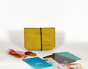 Mini Leder Portemonnaie Isaac in Senf, minimalistisch, Geldbeutel, Geldbörse, Wallet, Münzfach, handmade, gelb, grün