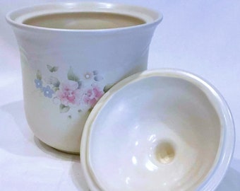 Pfaltzgraff Tea Rose Stoneware Canister Tea Coffee Flour Sugar 509 1.5 Qt Vintage
