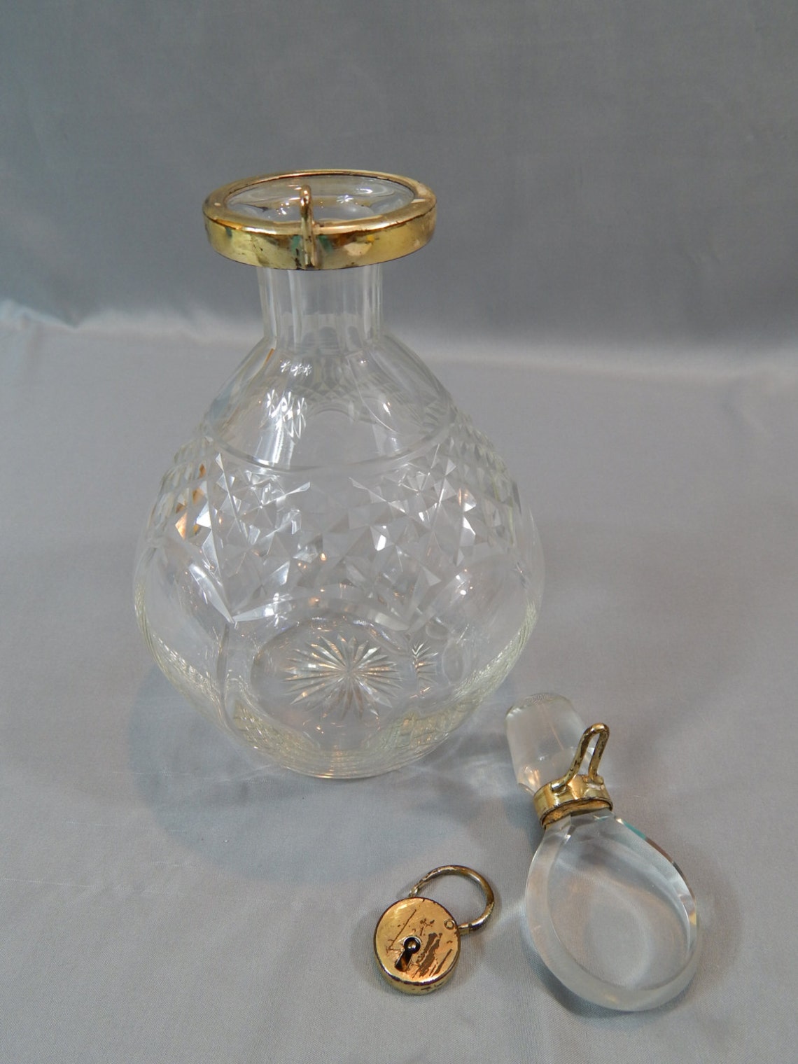Unusual Vintage Heavy Liquor or Wine Decanter Carafe With Etsy