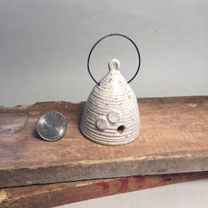 Handmade, Miniature Glazed Stoneware Pottery honey bee skep house crock with handle