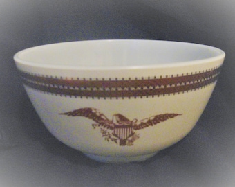 PYREX FEDERAL EAGLE 1 1/2 Quart 478-b Circa 1967-1968
