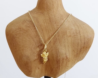 Gold Angel Necklace, Cute 3D Angel Charm, Delicate Gold Chain, Simple Hanging Angel Necklace, Romantic, Dainty, Baroque  Gold Necklace.
