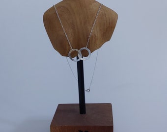 Gehamerde sterlingzilveren in elkaar grijpende cirkels ketting, cirkel ketting, dubbele ring, oneindigheidsketting, vriendschapscadeau, minimalistische sieraden