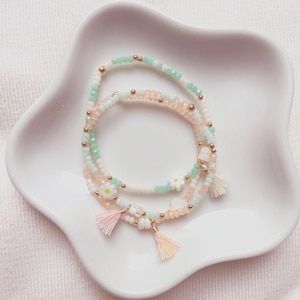 Little girl bracelet • girl bracelet • child bracelet • little girl gift • bridesmaid bracelet • little girl Easter gift
