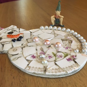 Whimsical Pique Assiette Mosaic Snowman image 3