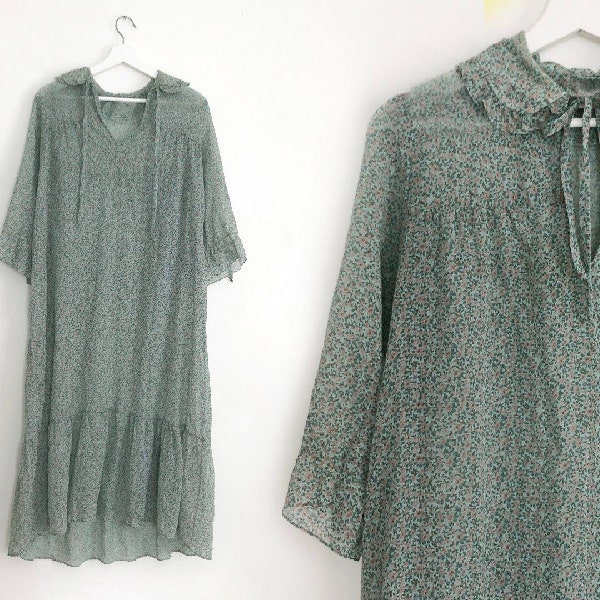 Robe florale vert sauge en gaze aérée vintage des années 70 XS S M