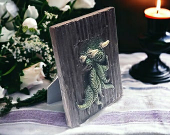 Framed Horned Cthulhu Sculpture- Green