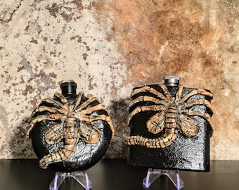 Facehugger Flask - Alien Movie