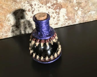 Mini botella de los deseos Monster con corcho EE - Morado metálico
