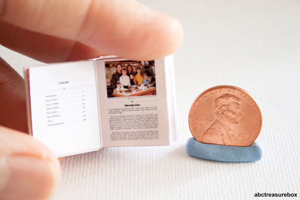 1:12 Scale Dollhouse Miniature Cookbook - Mrs. Fields Cookie Book ...