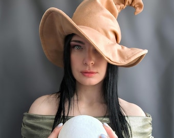 witch hat/wizard hat/crooked wizard hat/mage hat/winter goth/witchy hat/strega/magic/mage/halloween/wicked witch/ren Faire clothing/fantasy