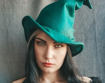 witch hat/wizard hat/strega/halloween /cosplay /winter goth/witchy/strega/magic/mage/halloween/winter hat/gothic hat