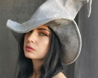 witch hat/wizard hat/strega/halloween /cosplay /winter goth/witchy/strega/magic/mage/halloween/winter hat/gothic hat