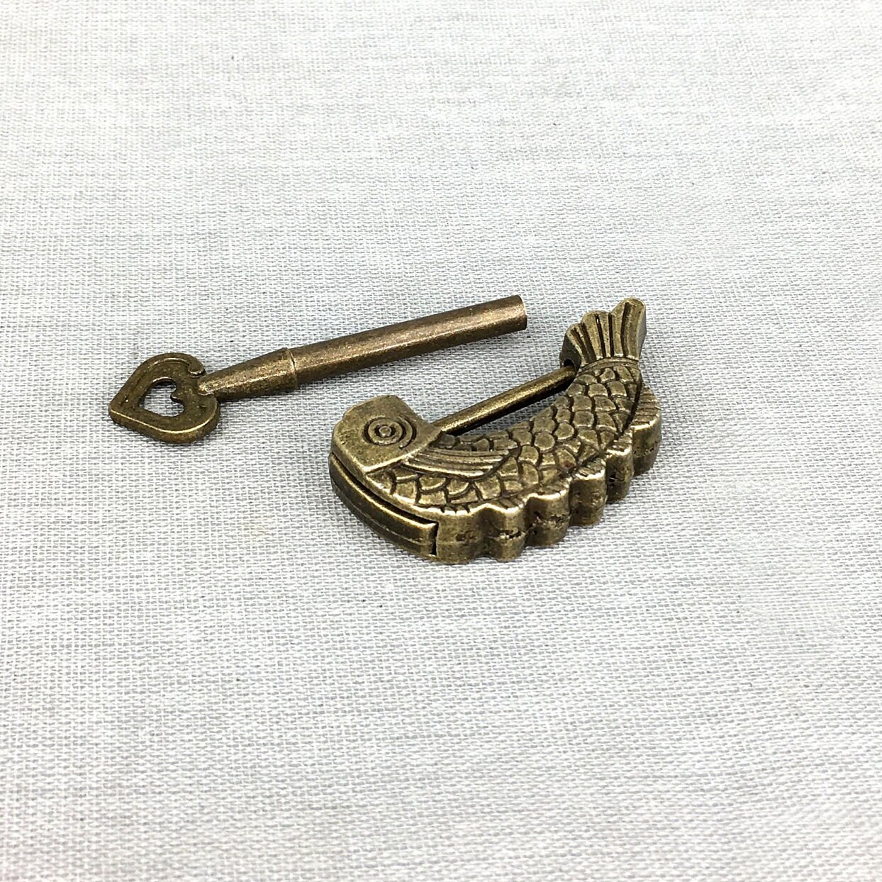 Vintage Chinese Style LUCK Fish Lock Version B , Key Lock (small Size ...