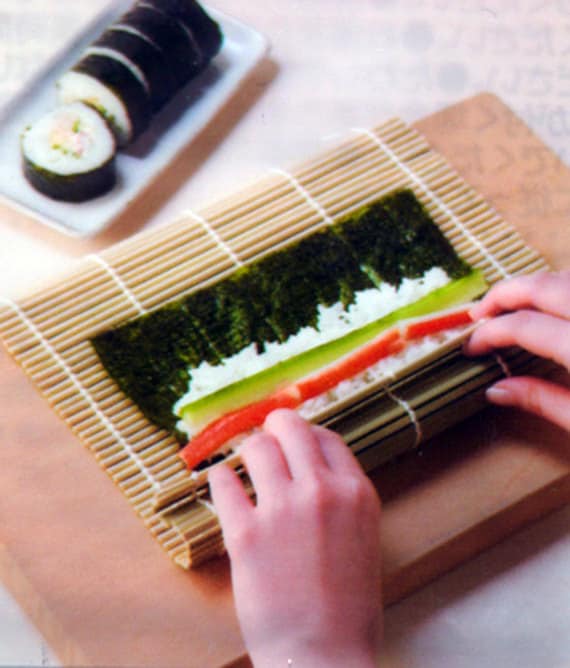 10PCS Sushi Maker Set Machine Seaweed Rice Rolls Mold Roller Kit